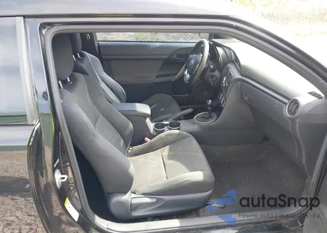 2011 Scion Tc from USA, damaged, VIN JTKJF5C73B3010735